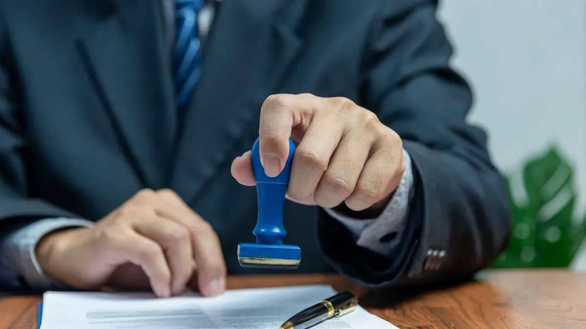 US bans H1B Visa renewal.