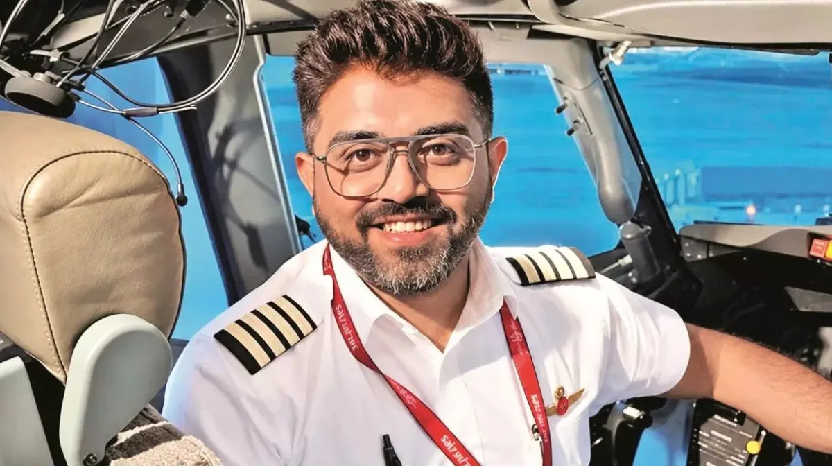 According to reports, the co-pilot allegedly striked Machchhar inside the cockpit and disabled the aircraft’s autopilot