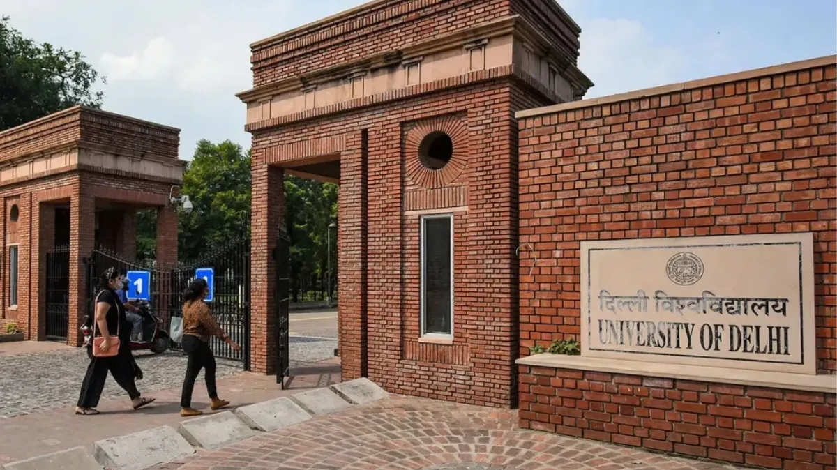 DU Seeks Safety Audit Reports From Colleges By October 12, To Review CCTV And Lighting