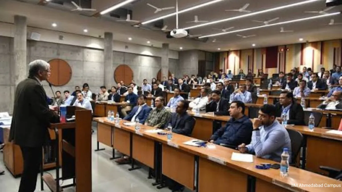 IIM Ahmedabad Announces 2-Year MBA in AI and Business Analytics for 2027-29 Batch, Check Fees and Eligibility
