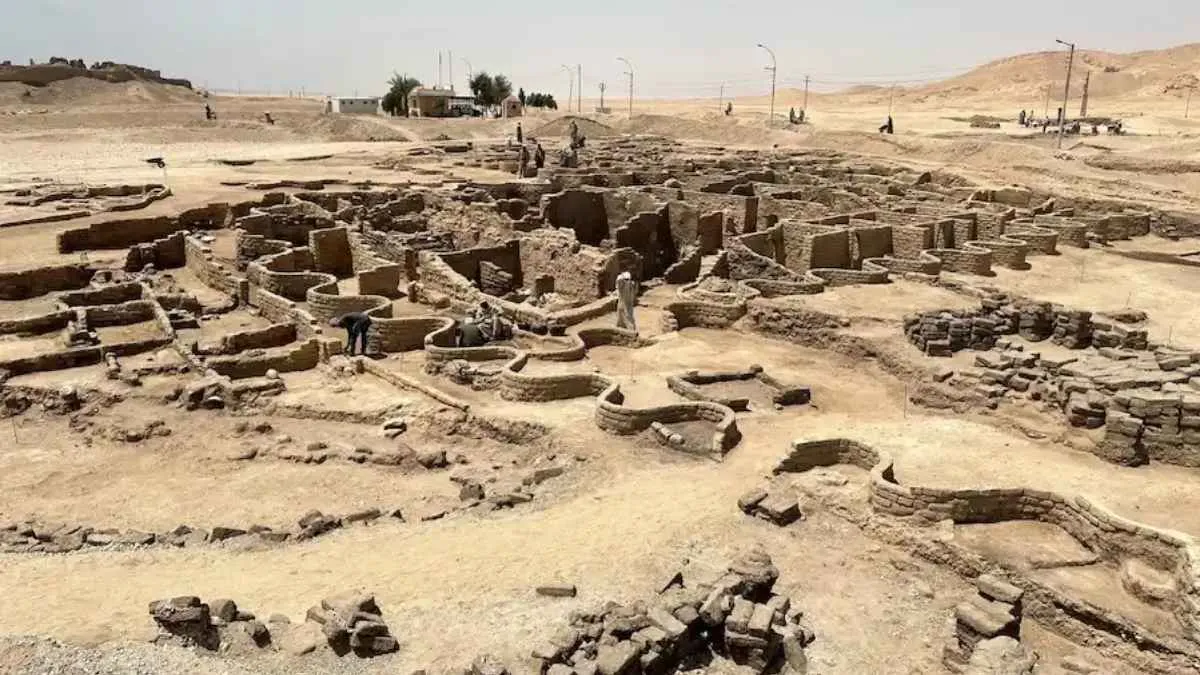 Lost Golden City of Luxor Workshop