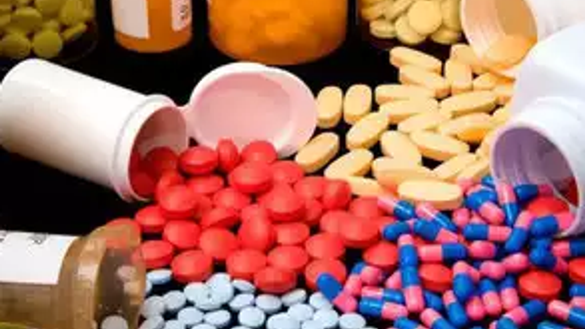 Why over 300 combinations of medicines are banned in India?