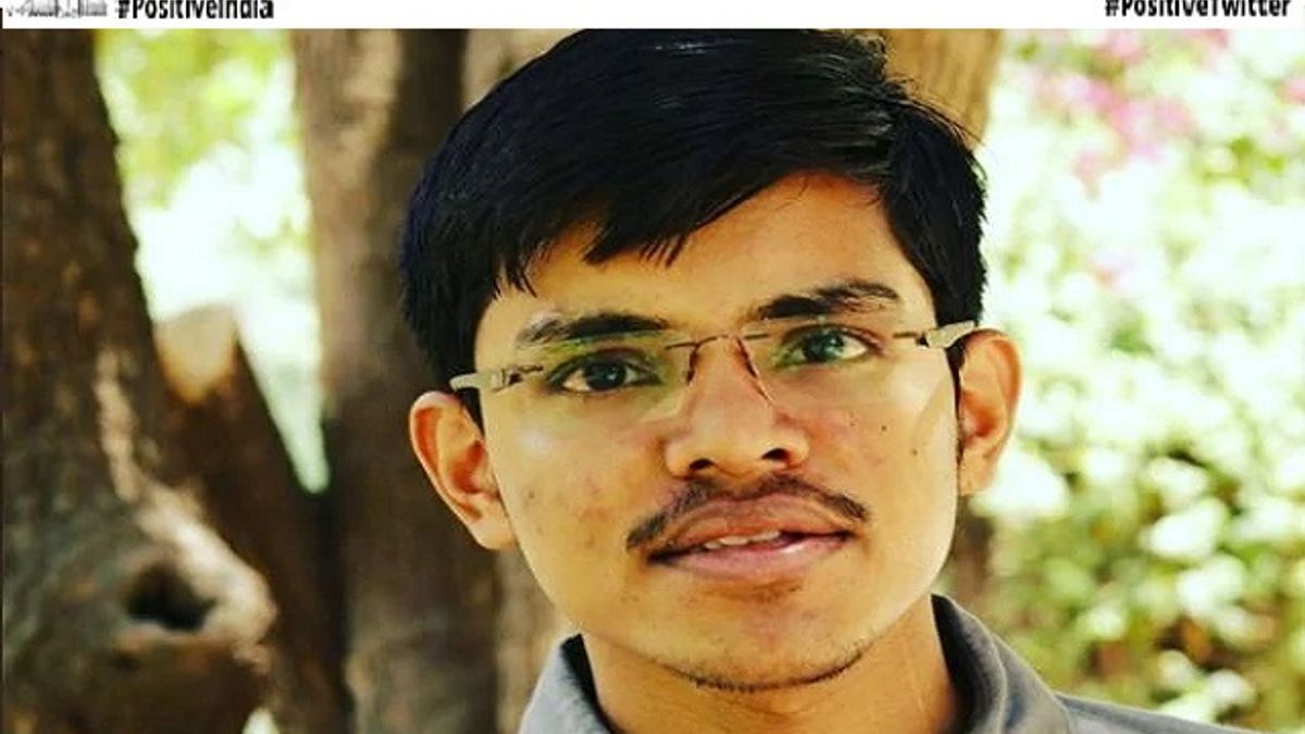 Positive India: 23 साल की उम्र में प्रदीप सिंह ने UPSC क्लियर कर हासिल की AIR 26, पढ़ाई के लिए पिता ने बेच दिया था घर और पुश्तैनी ज़मीन
