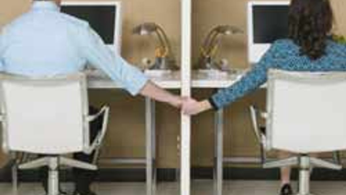 A Working Romance!