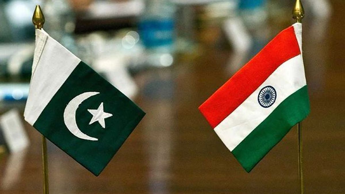 India vs. Pakistan Economic Comparision in 2018