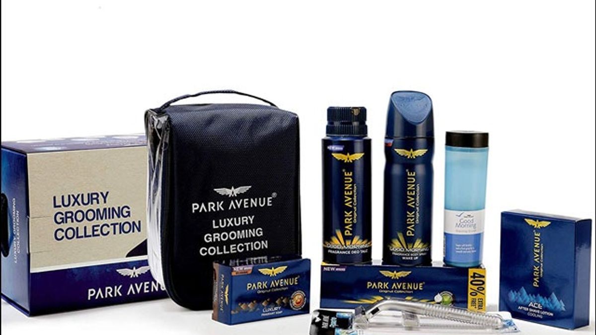luxury men's grooming kit