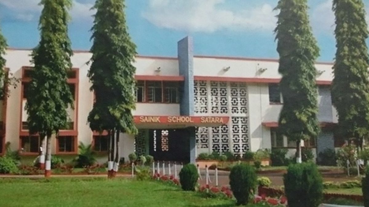 26 सैनिक स्कूलों में दाखिले के लिए फाइनल मेरिट लिस्ट हुई घोषित, जानिये दाखिले के बाद कितनी होगी फ़ीस