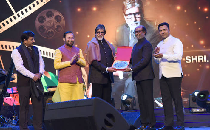 IFFI 2019: सुपरस्टार रजनीकांत ‘आइकन ऑफ गोल्डन जुबली' से सम्मानित