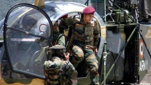 Ms Dhoni Begins Training With Territorial Army Battalion To Be On Patrol And Guard Duties In 9793