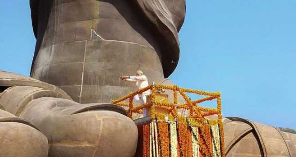 राष्ट्रीय एकता दिवस 2019: प्रधानमंत्री नरेंद्र मोदी ने जम्मू-कश्मीर के एकीकरण को वल्लभभाई पटेल को समर्पित किया