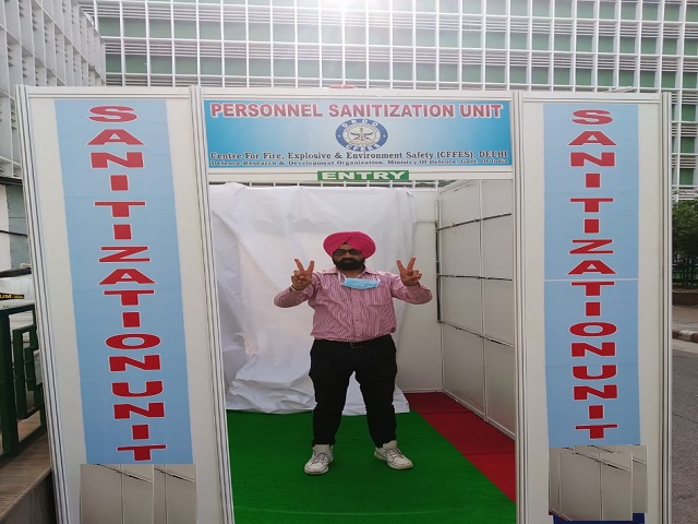 Personnel Sanitisation Enclosure machine