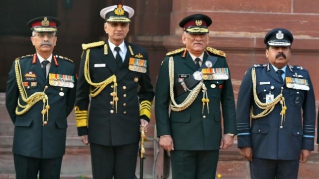 जनरल बिपिन रावत ने एयर डिफेंस कमान का खाका तैयार करने का दिया निर्देश 