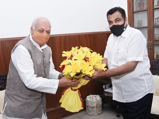 Kerala Governor Arif Mohammed Khan tests positive for COVID-19 after Delhi visit