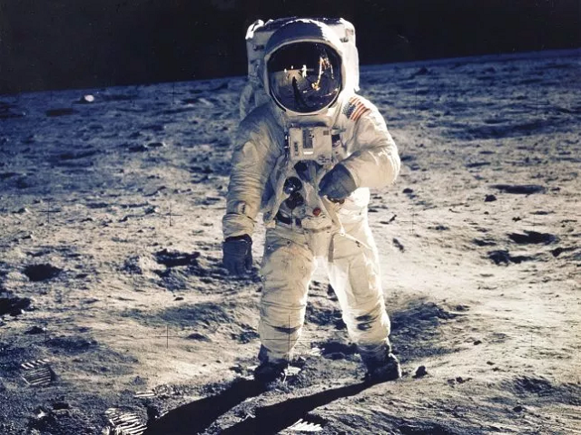 Moon Mission