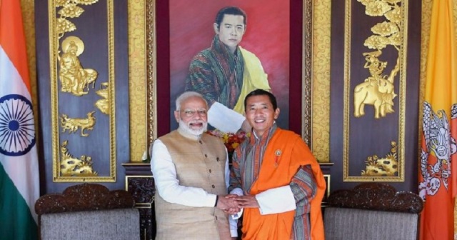 पीएम मोदी और भूटान के प्रधानमंत्री ने लॉन्च किया रुपे कार्ड का दूसरा संस्करण