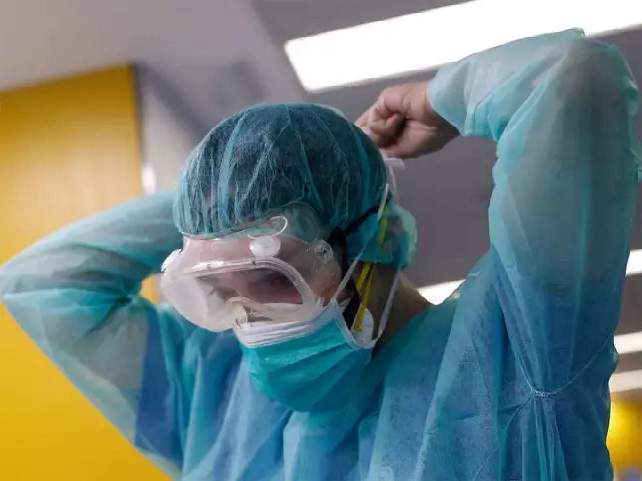 पीपीई किट बनाने वाला दुनिया का दूसरा सबसे बड़ा देश बना भारत, जानें पहले स्थान पर कौन