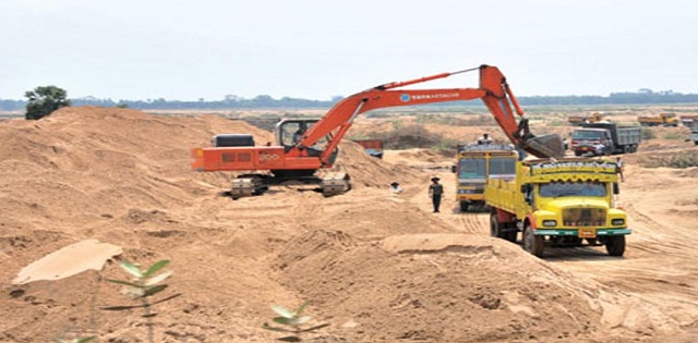 DCI, NHAI sign MoU to facilitate supply of sand