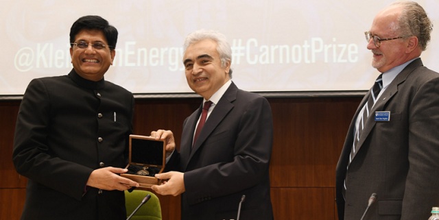 Railway Minister Piyush Goyal awarded 4th annual Carnot Prize