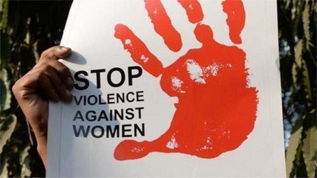 भारत महिलाओं के लिए सबसे खतरनाक देश: थॉमसन रायटर्स सर्वेक्षण