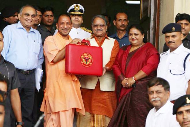 योगी सरकार ने उत्तर प्रदेश का वार्षिक बजट पेश किया