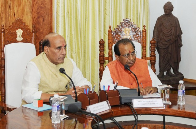 Union Ministers lay foundation stone for highway, shipping projects worth Rs 1321 Cr