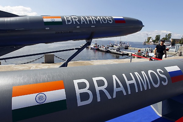 IAF ने ब्रह्मोस मिसाइल के हवा से सतह पर मार करने वाले संस्करण का सफल परीक्षण किया