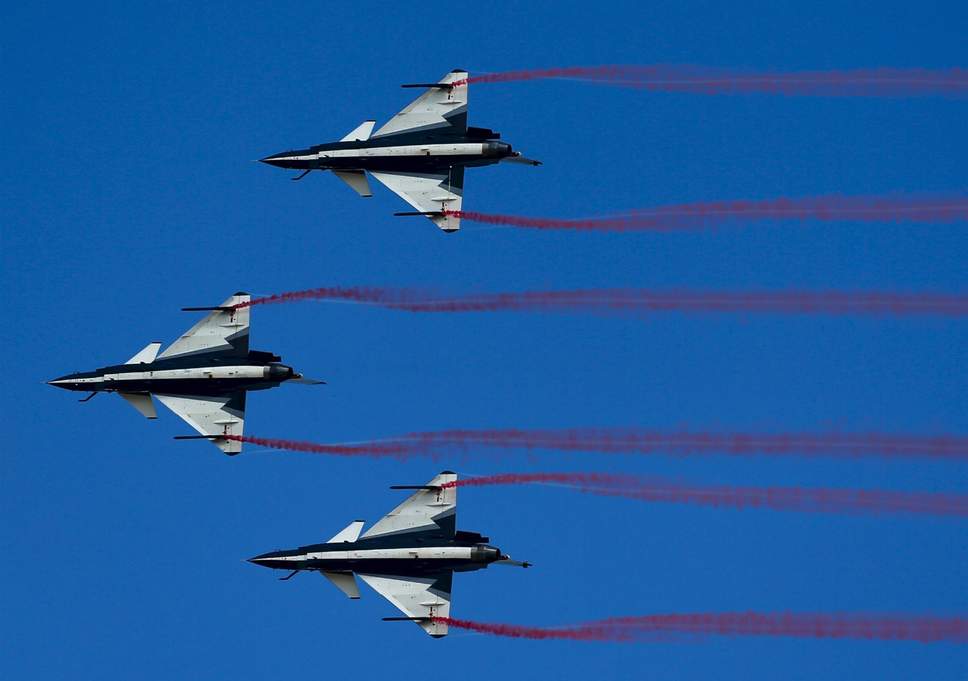 China tests three hypersonic aircraft models together