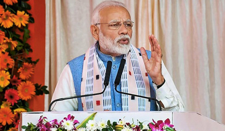 प्रधानमंत्री मोदी द्वारा जम्मू-कश्मीर में 44,000 करोड़ रुपये की विकास परियोजनाओं का उद्घाटन