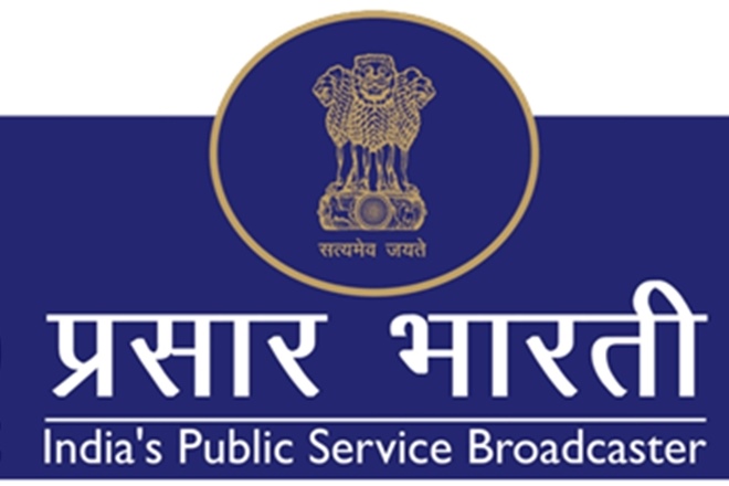 निजी एफ.एम. चैनलों को आकाशवाणी के समाचार प्रसारित करने की अनुमति