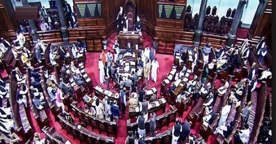 पाक को एक और झटका, आयातित वस्तुओं पर लगेगा 200 फीसदी शुल्क