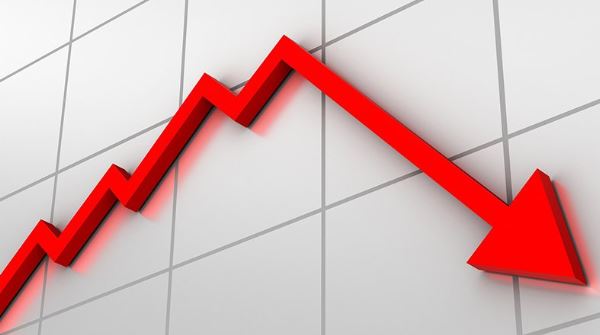 Titan shares sink 12%, BSE Sensex slumped 207 points