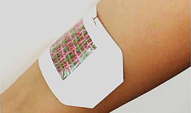 Scientists develop smart bandage for faster healing
