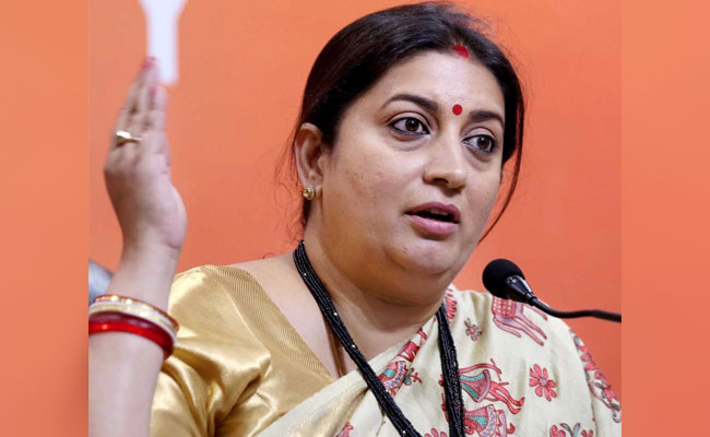 कैबिनेट फेरबदल: स्मृति ईरानी को सूचना प्रसारण मंत्रालय से हटाया, पीयूष गोयल अस्थायी वित्त मंत्री