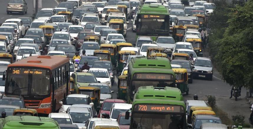 सुप्रीम कोर्ट ने दिल्ली में वाहनों पर स्टीकर कोड को मंजूरी प्रदान की
