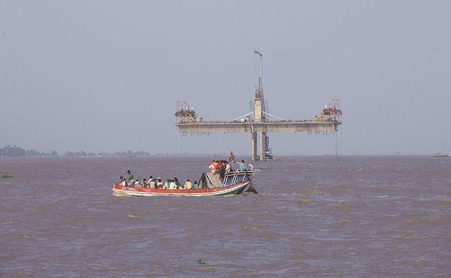गंगा नदी पर जल मार्ग परियोजना हेतु आईडब्ल्यूएआई ने विश्व बैंक के साथ समझौता किया