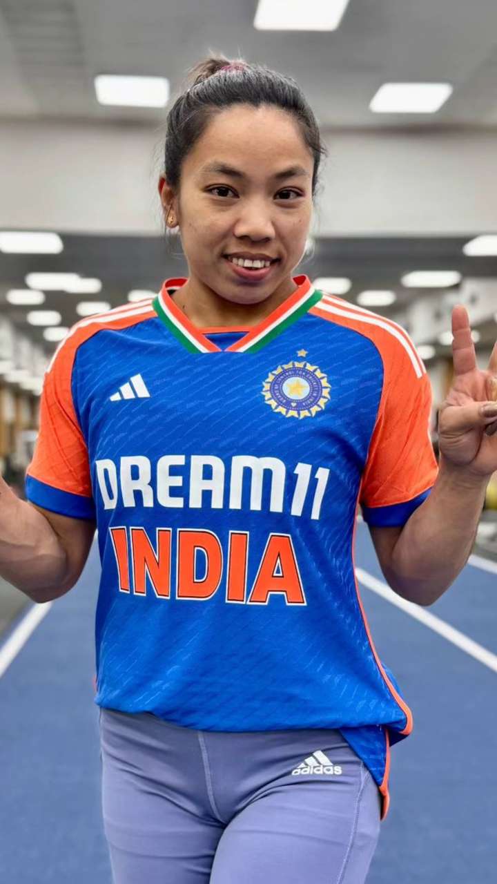 Mirabai Chanu Success Story Education And Weightlifting Career