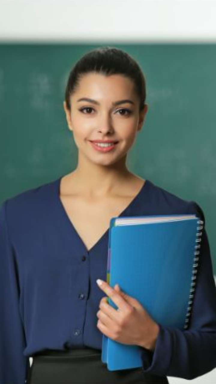 7 Government Schemes Supporting Women’s Education In India