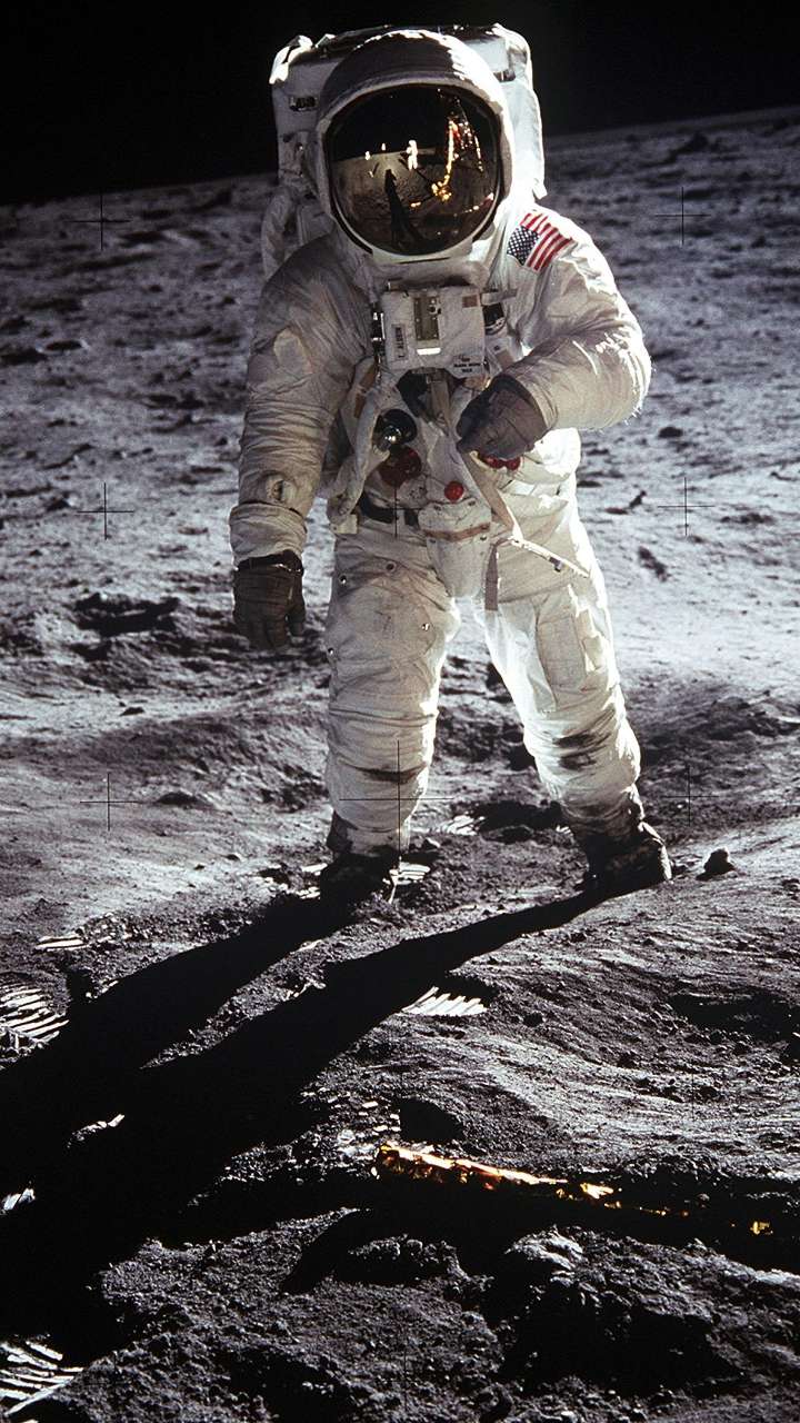 What Is Space Made Of? 7 Fasci
