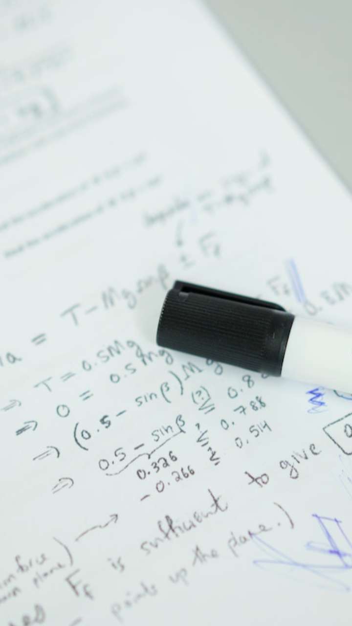 Memorizing Math Formulas with Few Smart Tricks