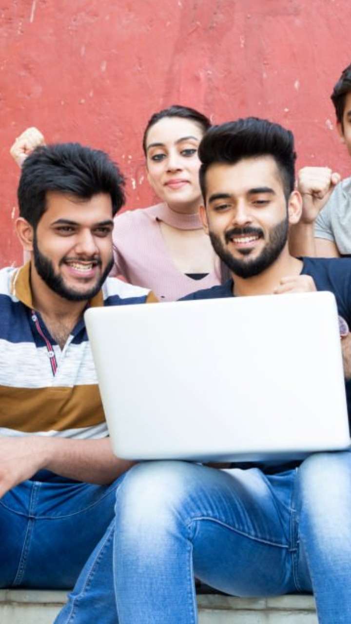 CGBSE 10th , 12th Toppers List 2023: इन छात्रों ने मारी बाजी