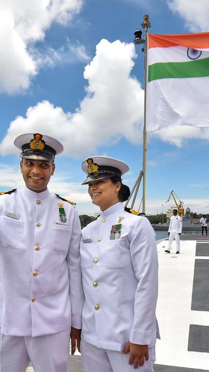 Indian Navy Recruitment 2023: बिना परीक्षा ऑफिसर बनने का मौका, 56 हजार सैलरी