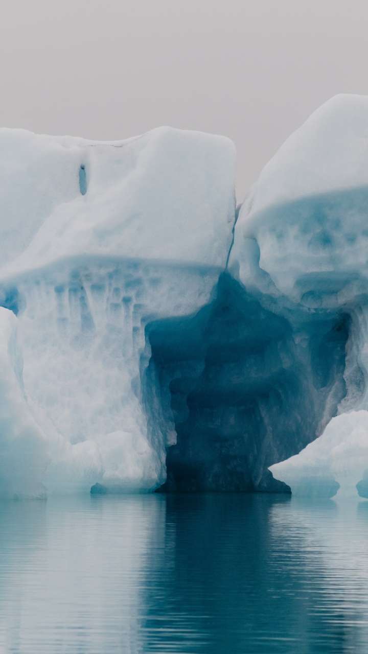 क्या आर्कटिक ग्लेशियर 2030 तक पूरी तरह पिघल जाएंगे?